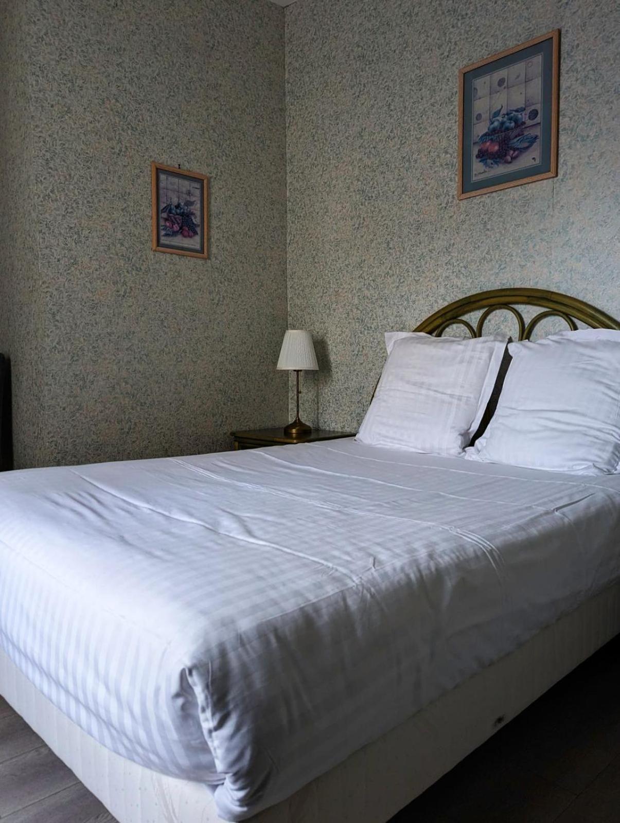 Hotel Du Saumon, Verneuil Sur Avre Verneuil d'Avre et d'Iton