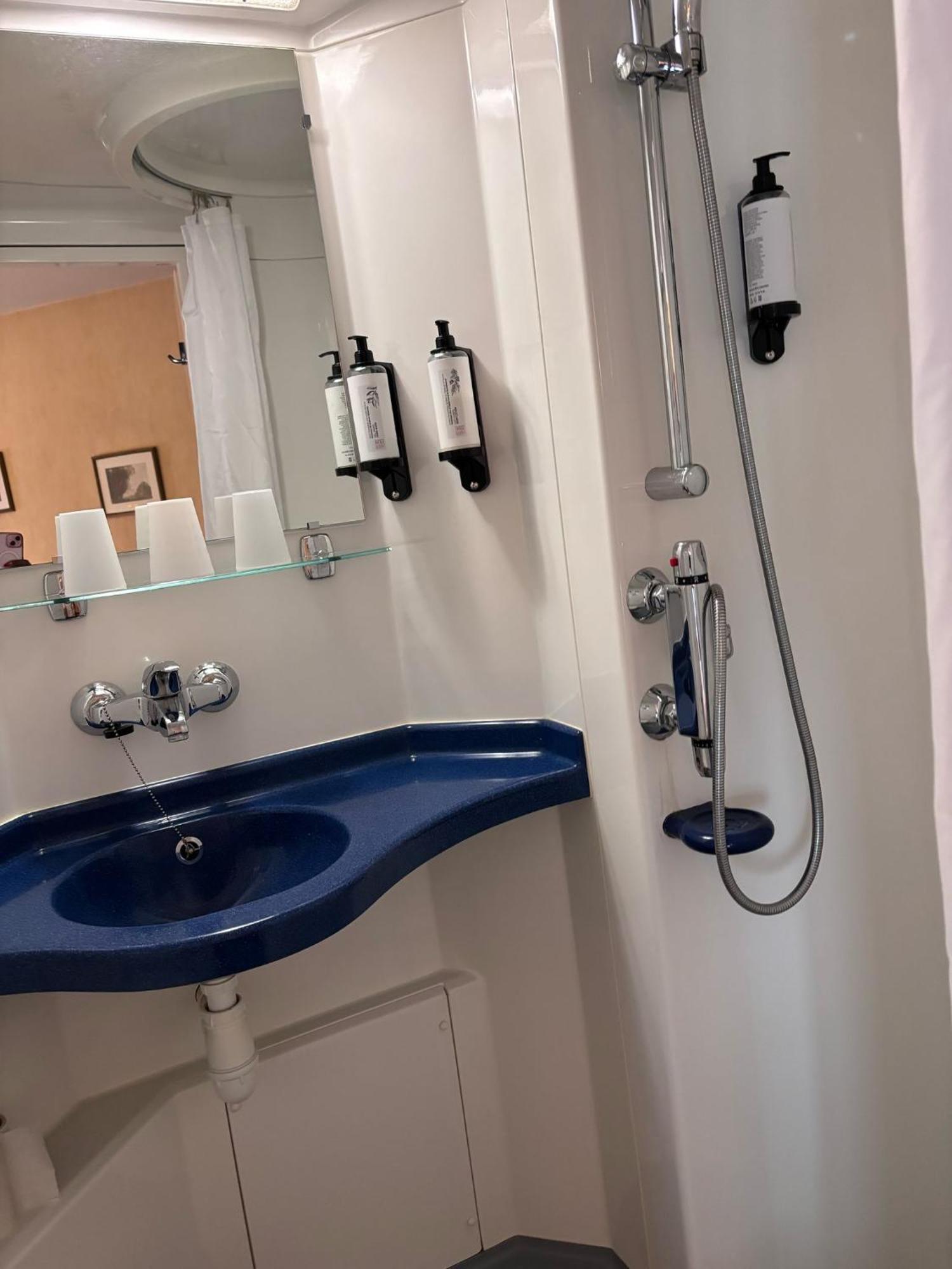 Du Saumon, Verneuil Sur Avre Hotel 2*